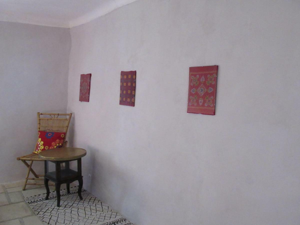 La Ferme De La Condamine Bed and Breakfast Saint-André-de-Rosans Εξωτερικό φωτογραφία